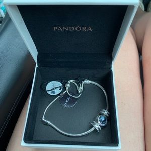 Limited edition 2019 Christmas Pandora bracelet